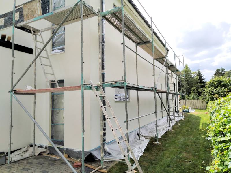 Travaux d'ITE à Cambrai dans un climat humide
